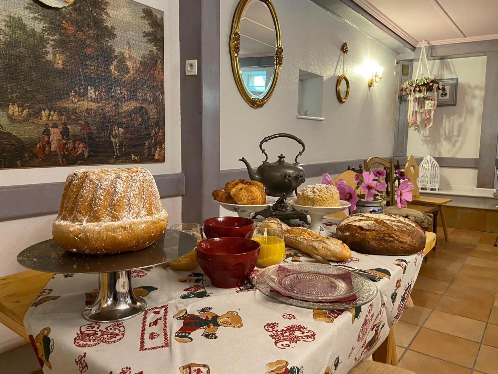 Bed and Breakfast Relais Du Dompeter Мольсайм Экстерьер фото